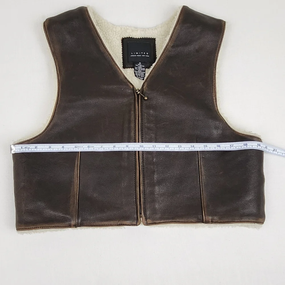 The Limited Brown Leather Sherpa Zip Up Vest. Medium - Picture 7 of 9